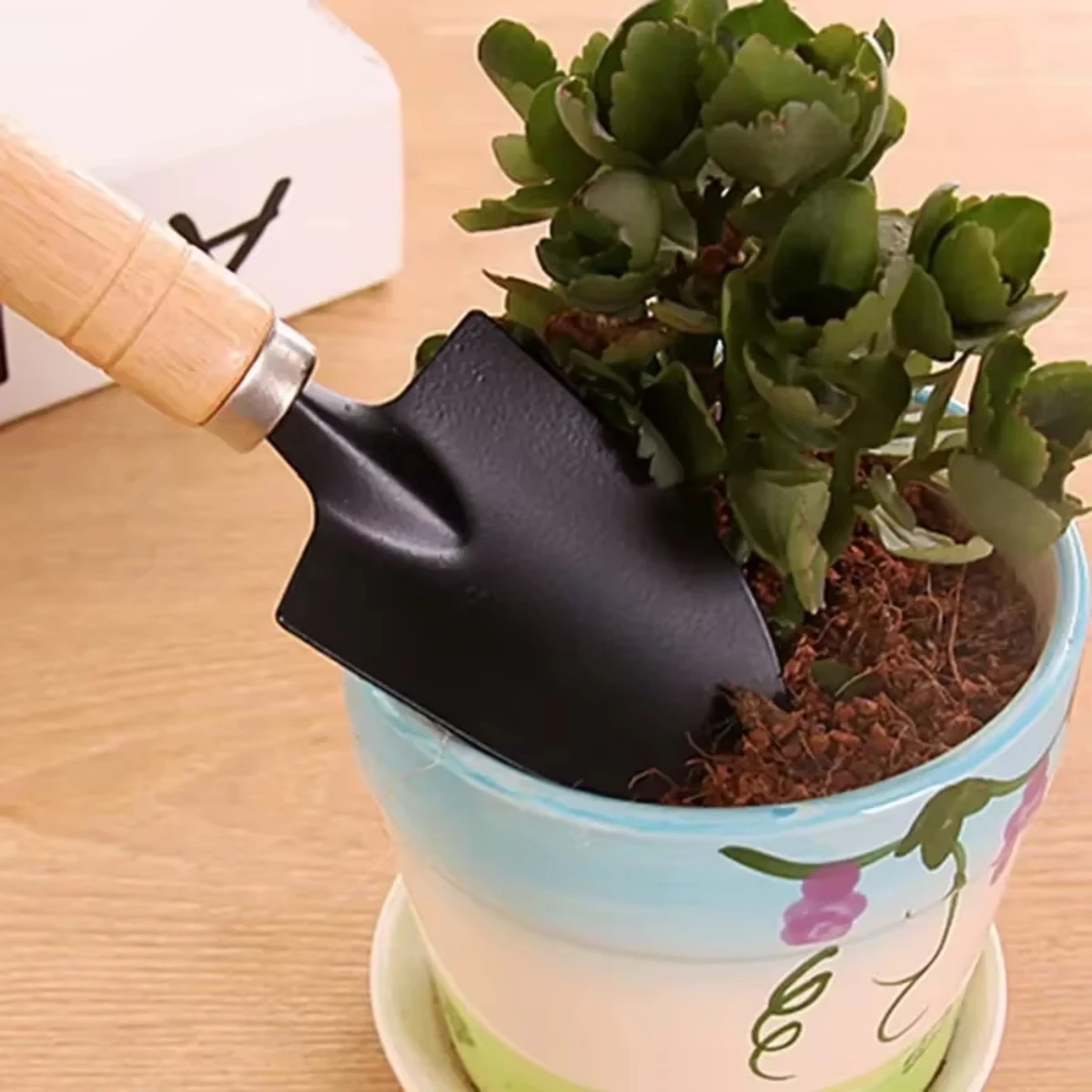 Набор мини-инструментов для са – обзор и цена Terracotta Pot